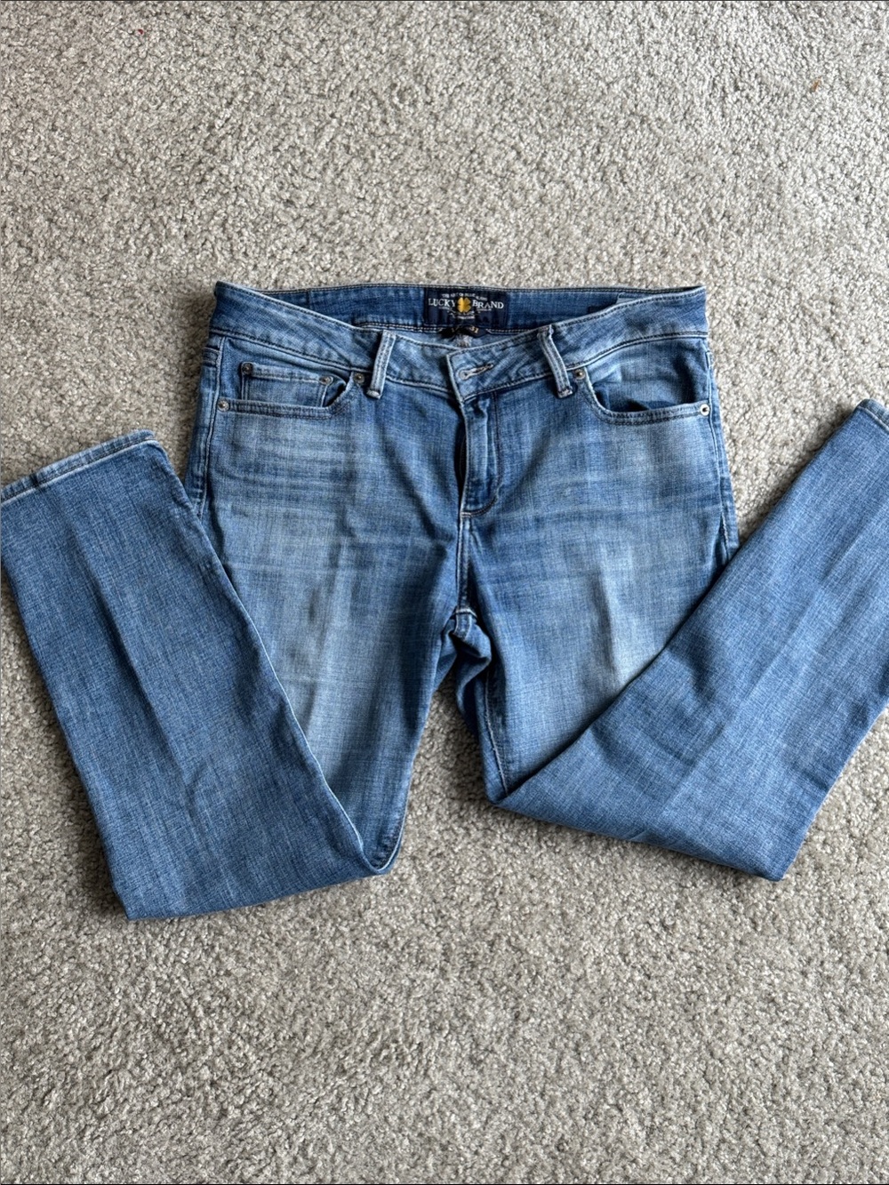 Lucky Brand Women’s Light Blue Cropped Skinny Jeans